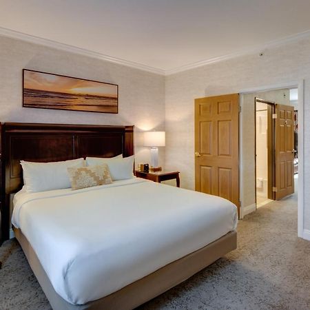 Ayres Hotel Costa Mesa Newport Beach Bagian luar foto